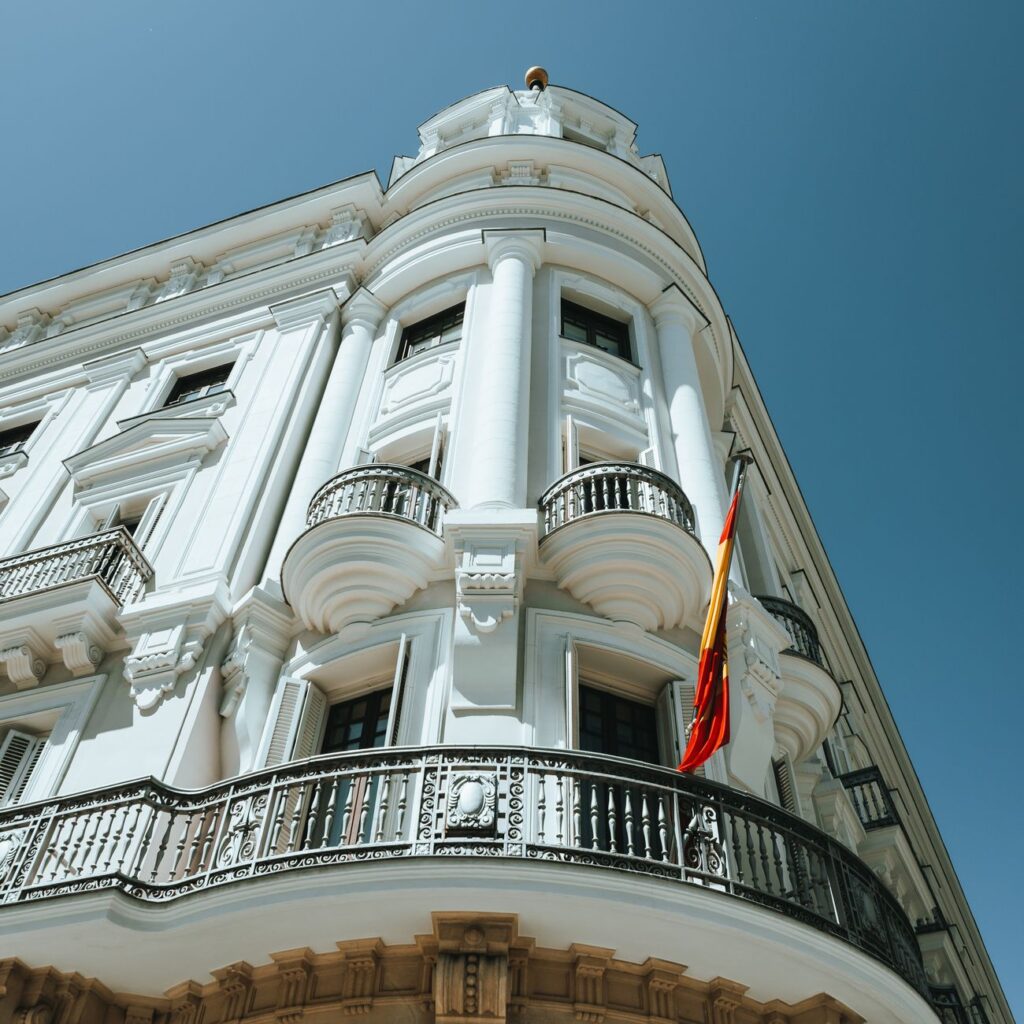 ¿Por qué elegir un Máster en Administración en el extranjero? 1 pexels photo 22065450 1